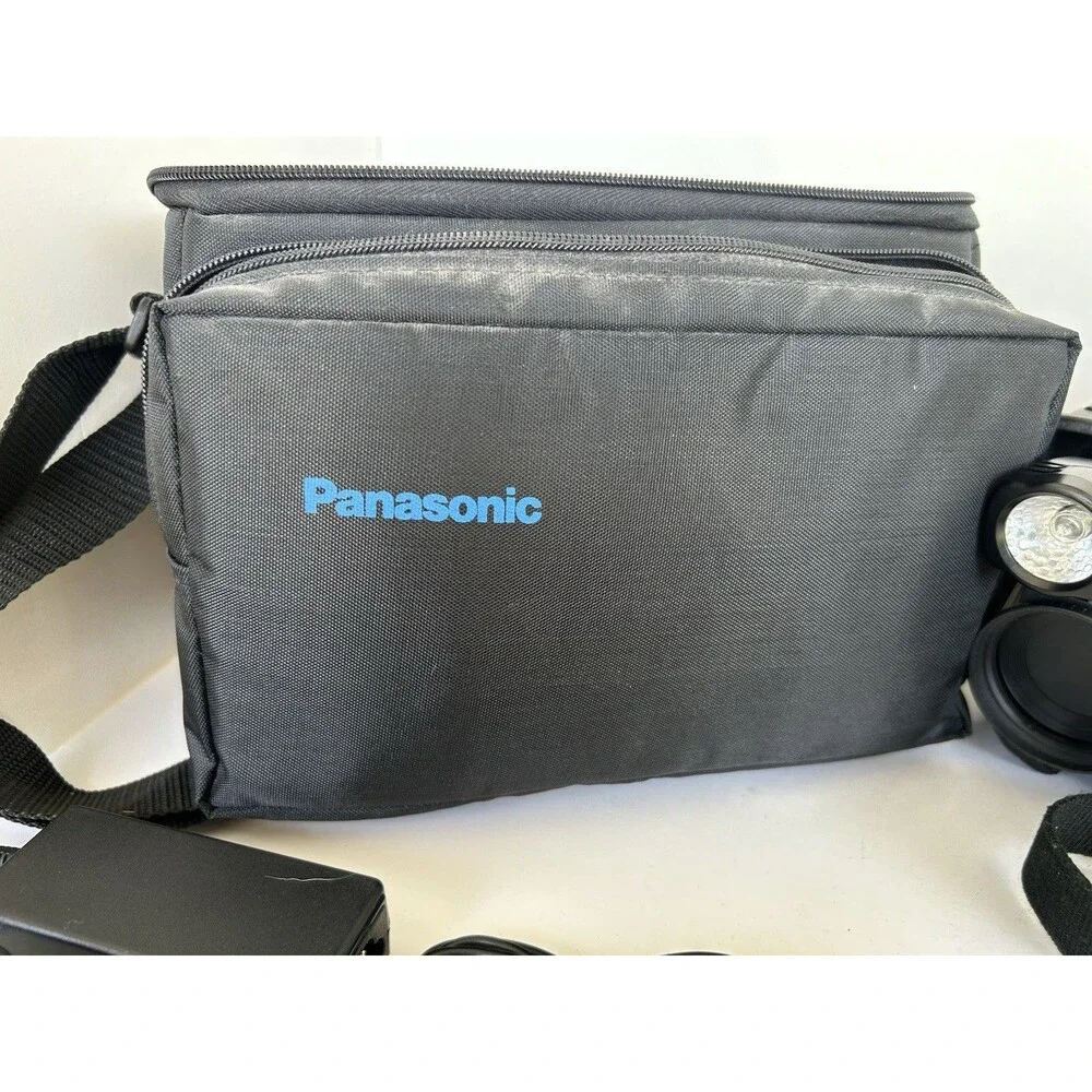 Panasonic PV-IQ403D VHS-C Camcorder Kit Case Charger Batteries Remote AS-IS Part